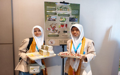 SMAN 8 KOTA TERNATE MERAIH JUARA 3 TINGKAT NASIONAL LOMBA FIKSI 2025